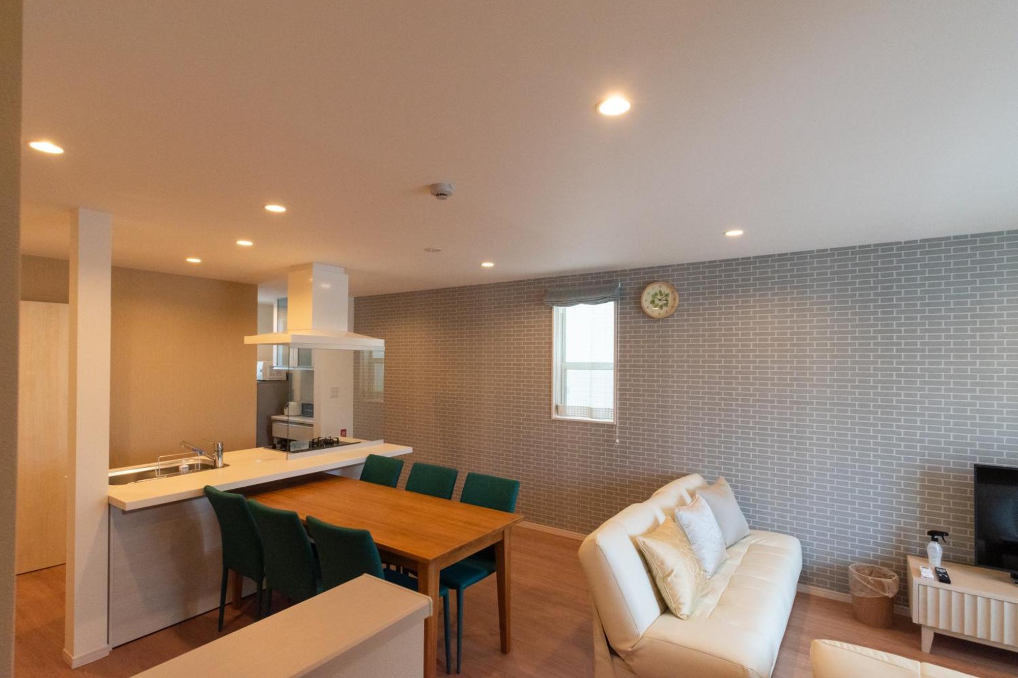 Aparthotel Ecot Irabu Bridge Premier Miyakojima  Habitación foto